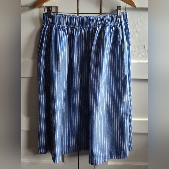 Old Navy Dresses & Skirts - Old Navy Blue & White Striped 100% Cotton Midi Cottage Core Skirt | Med Petite